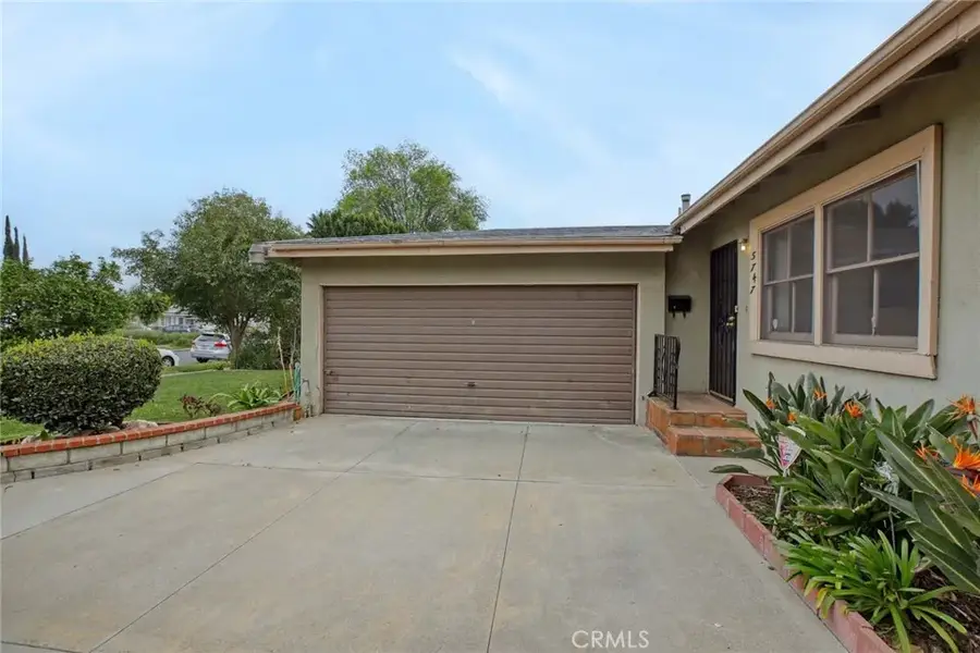 5747 Bevis Avenue, Van Nuys, CA 91411 - #3