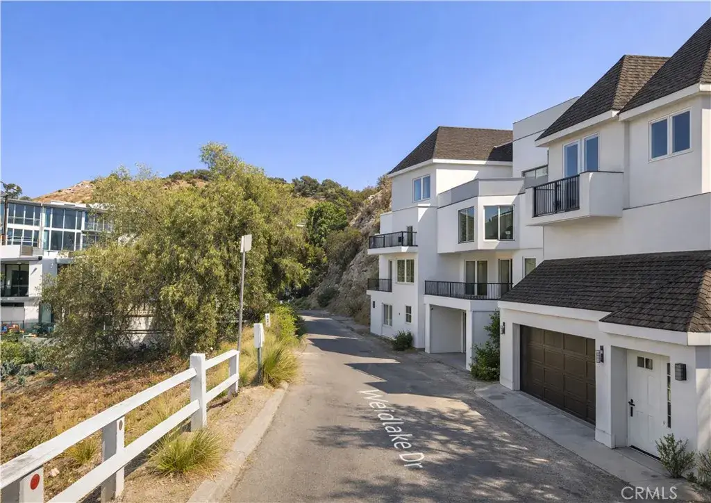 6363 Weidlake Drive, Los Angeles, CA 90068 - #1