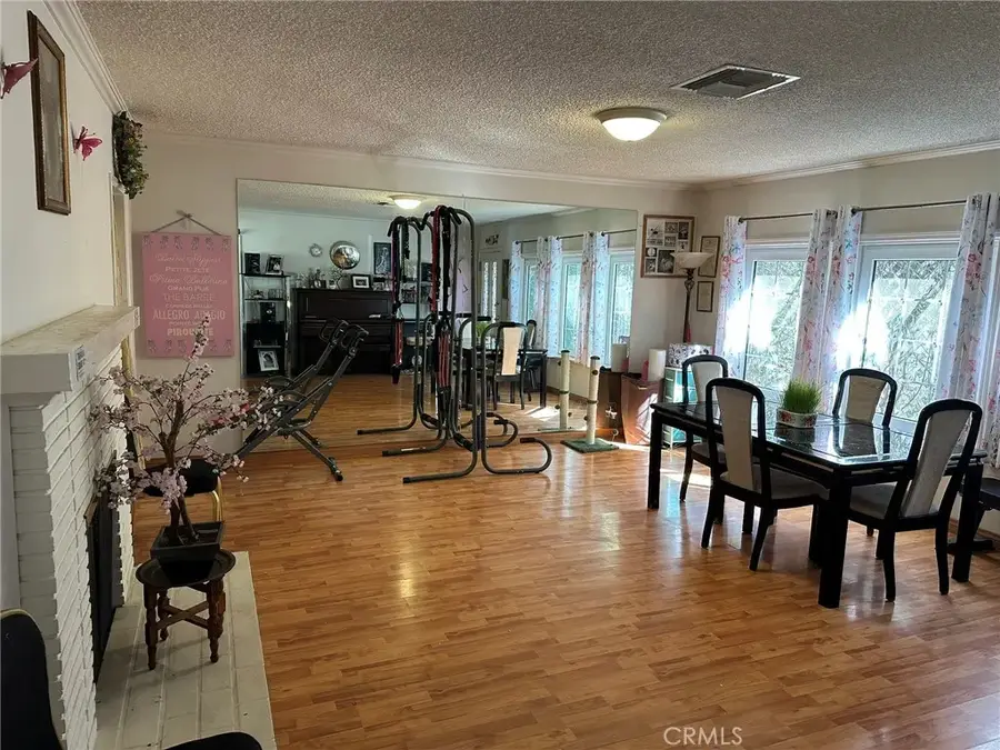 22901 Leonora Drive, Woodland Hills, CA 91367 - #3