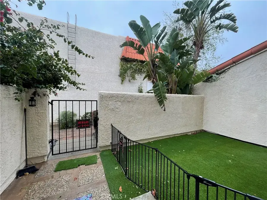 6223 Nita, Woodland Hills, CA 91367 - #3