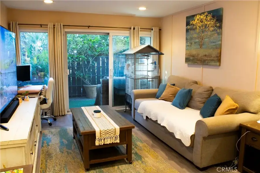 18645 Hatteras #186, Tarzana, CA 91356 - #3