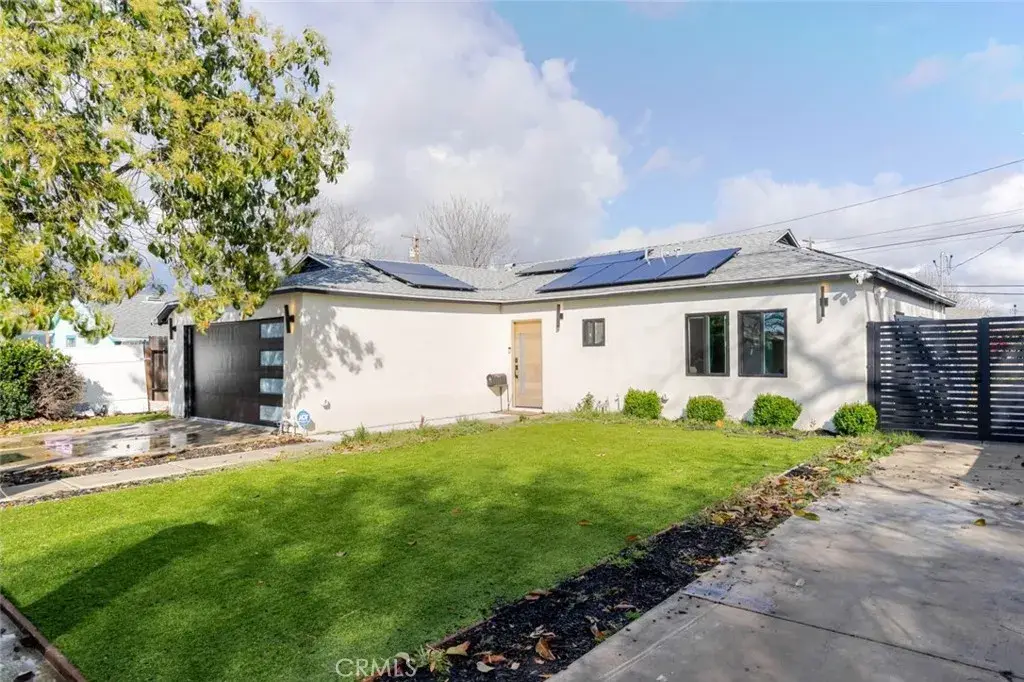 6838 Belmar Avenue, Reseda, CA 91335 - #1