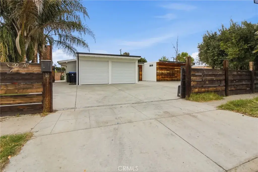 20547 Kittridge Street, Winnetka, CA 91306 - #1