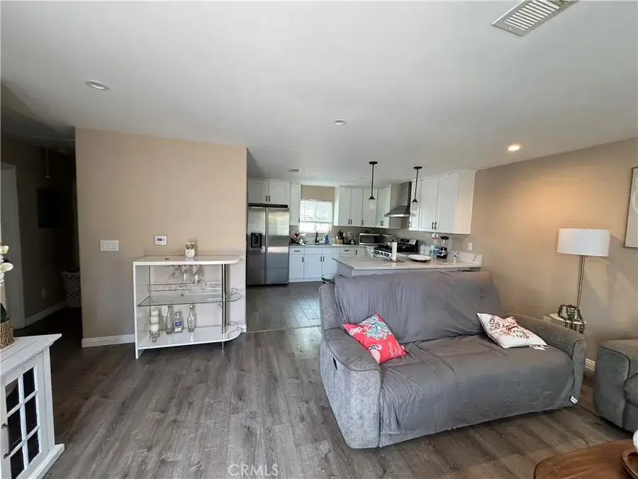 15057 Paddock, Sylmar, CA 91342 - #3