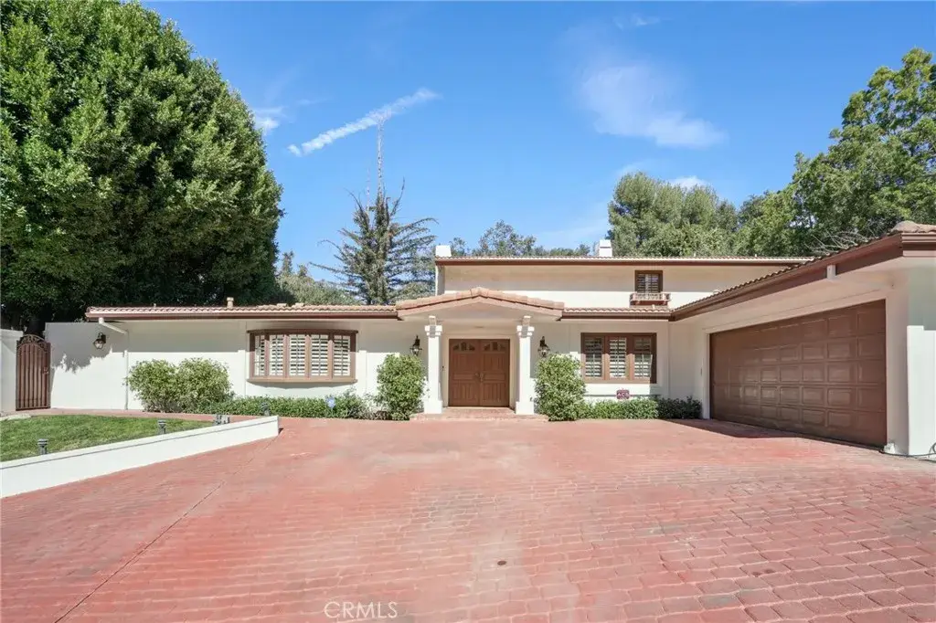 15815 Castlewoods Drive, Sherman Oaks, CA 91403 - #1