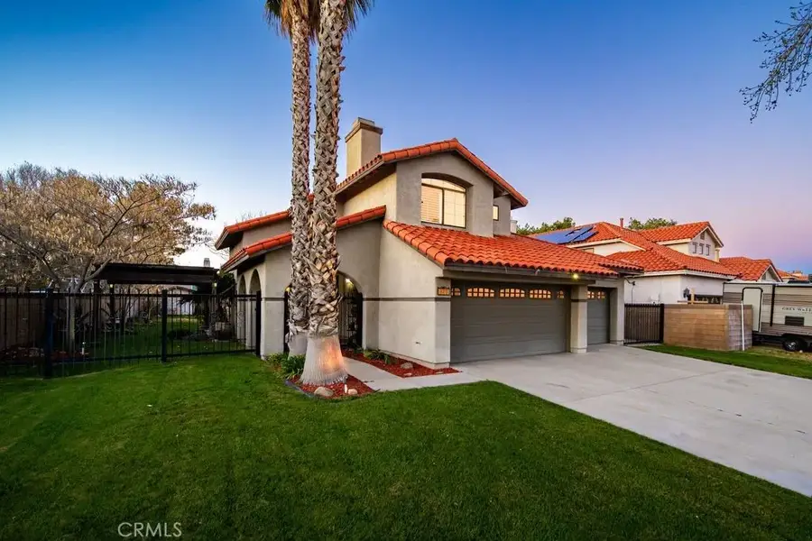 5633 W Avenue L2, Lancaster, CA 93536 - #2