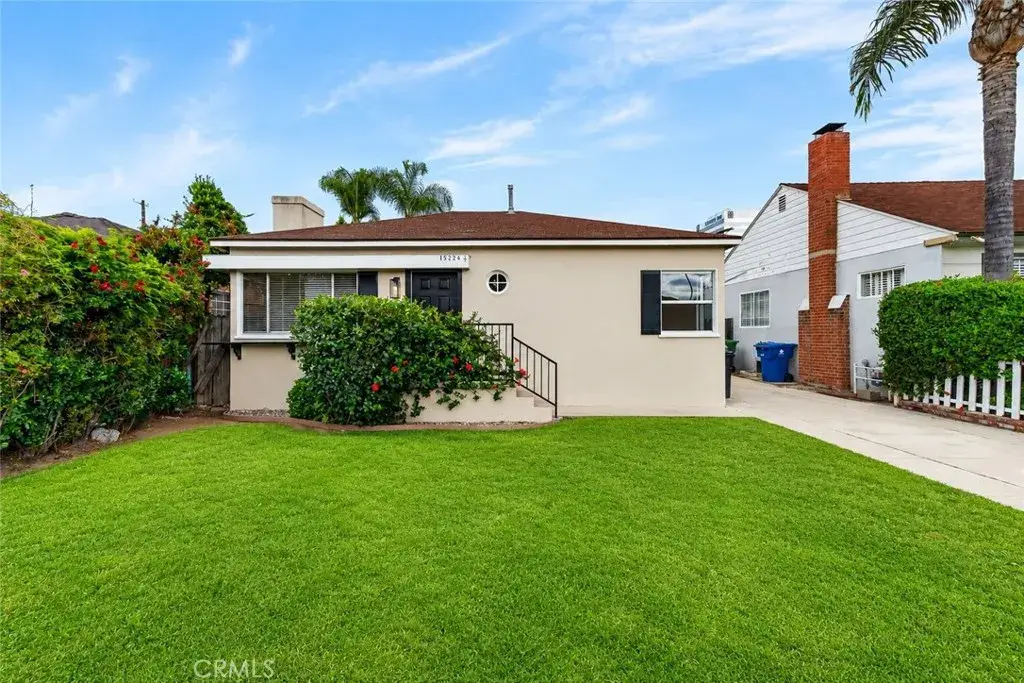 15224 La Maida, Sherman Oaks, CA 91403 - #1