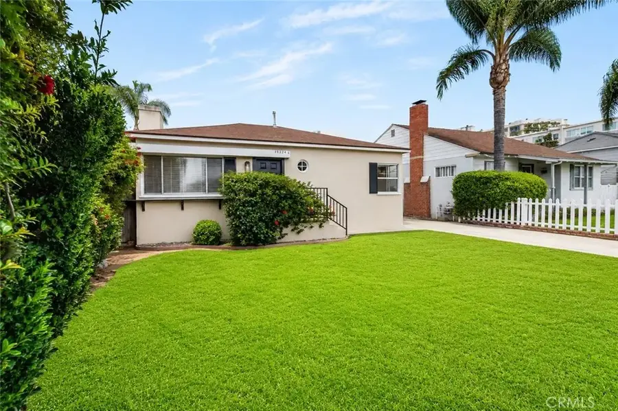 15224 La Maida, Sherman Oaks, CA 91403 - #2