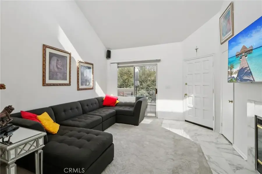 23605 Del Monte, Valencia, CA 91355 - #3