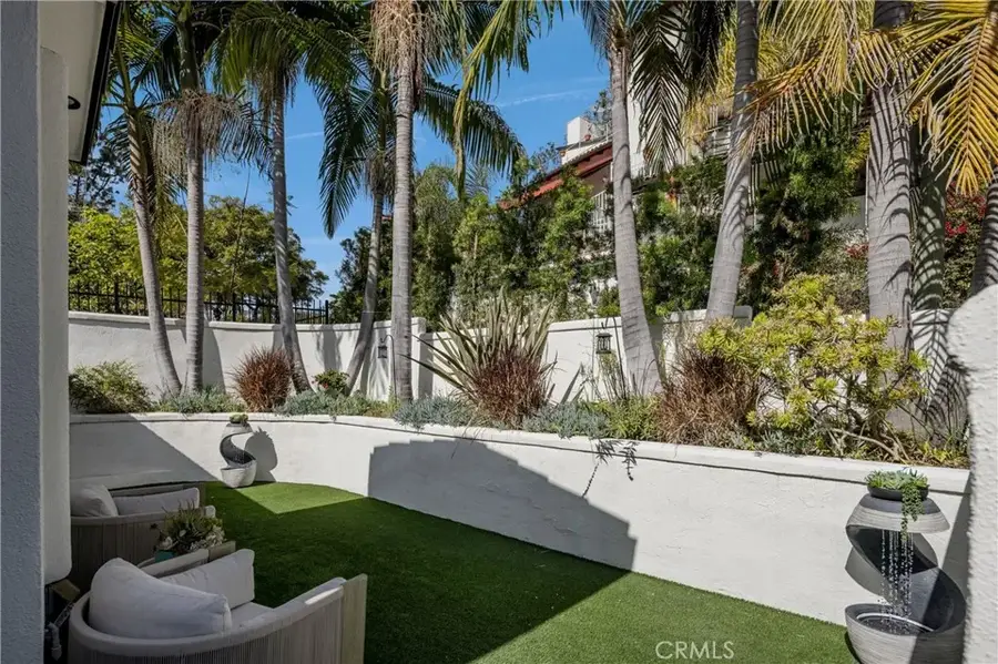 3261 N Knoll Drive, Los Angeles, CA 90068 - #2