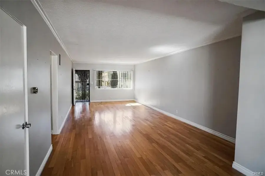 1757 N Normandie Avenue #8, Los Angeles, CA 90027 - #2