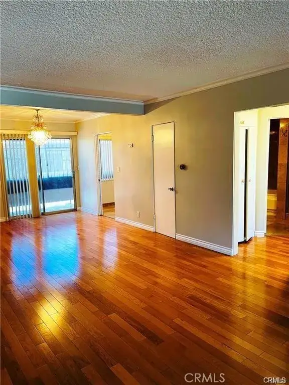 1757 N Normandie Avenue #8, Los Angeles, CA 90027 - #3