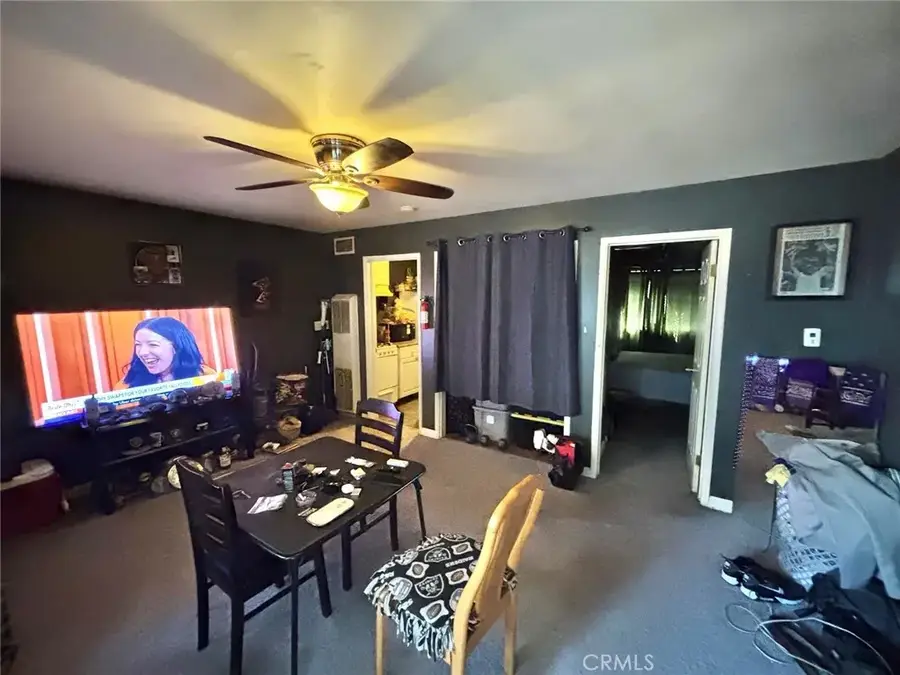 723 E 6th, Long Beach, CA 90802 - #2