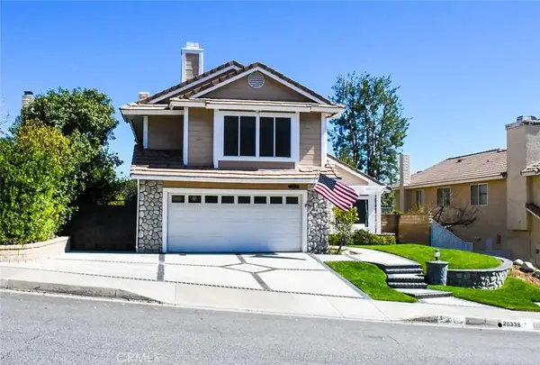 28338 Maxine, Saugus, CA 91350