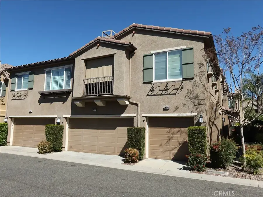 28382 Mirabelle, Saugus, CA 91350 - #2