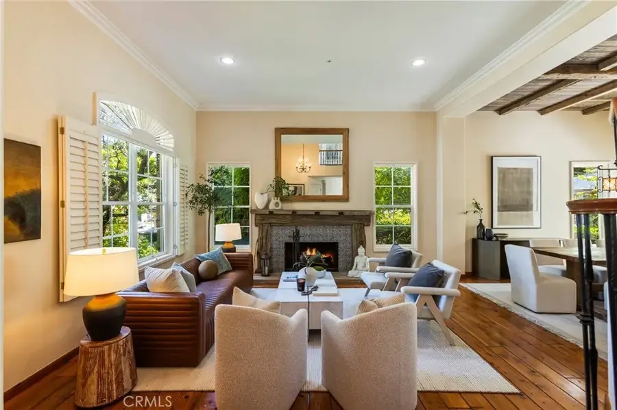 5985 Vista De La Luz, Woodland Hills, CA 91367 - #3