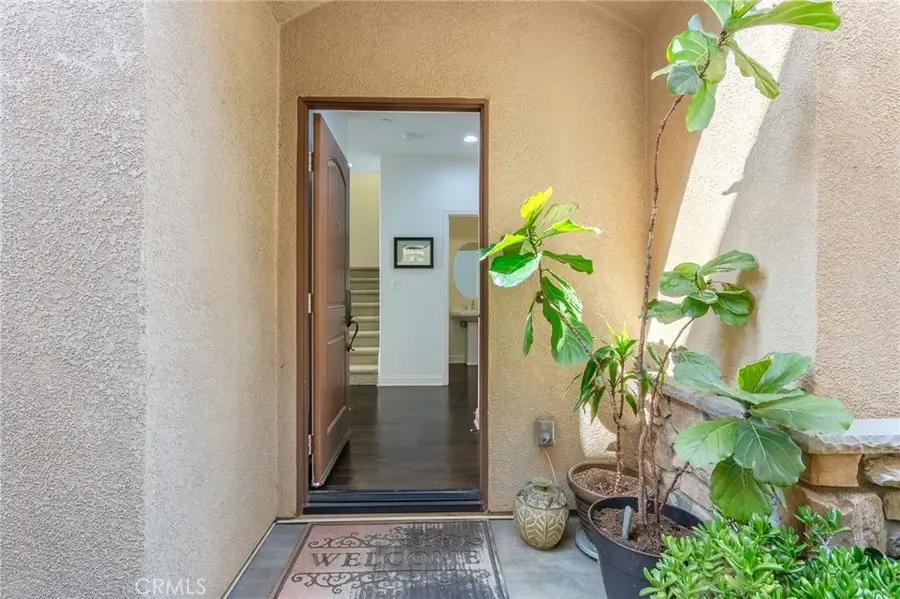 21212 Ingomar Court, Canoga Park, CA 91304 - #2