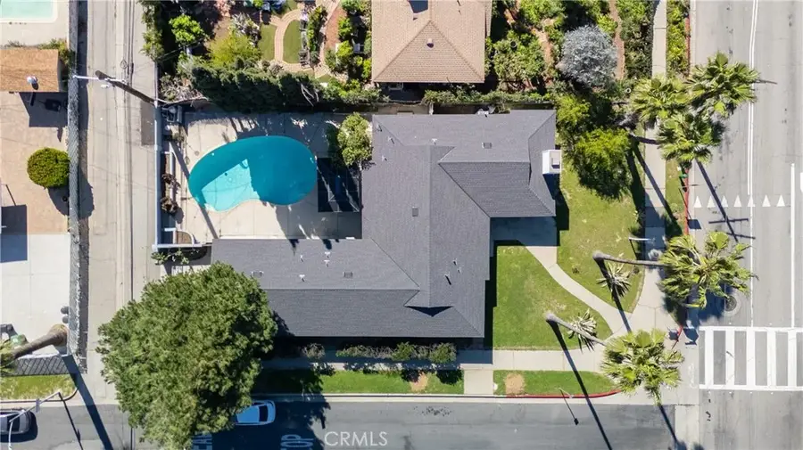 11256 Haskell Avenue, Granada Hills, CA 91344 - #2