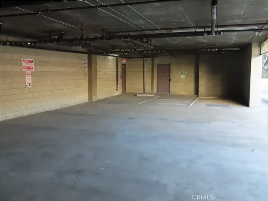 815 S Harvard #302, Los Angeles, CA 90005 - #3