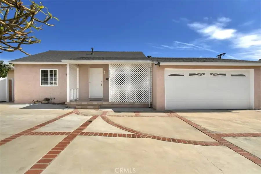 8832 Murietta Avenue, Panorama City, CA 91402 - #3