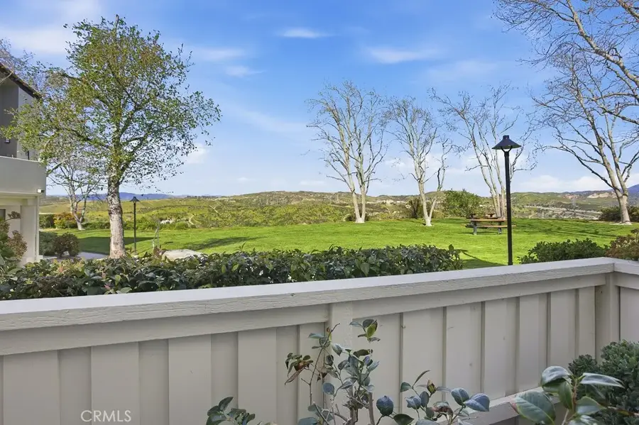 24485 Valle Del Oro #102, Newhall, CA 91321 - #3