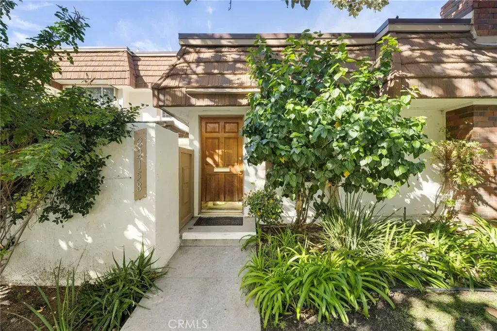 22158 James Alan Circle, Chatsworth, CA 91311 - #1