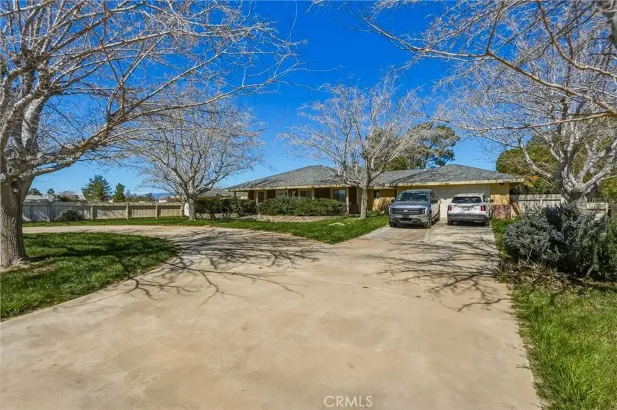 7321 Birch Avenue, Rosamond, CA 93560 - #2