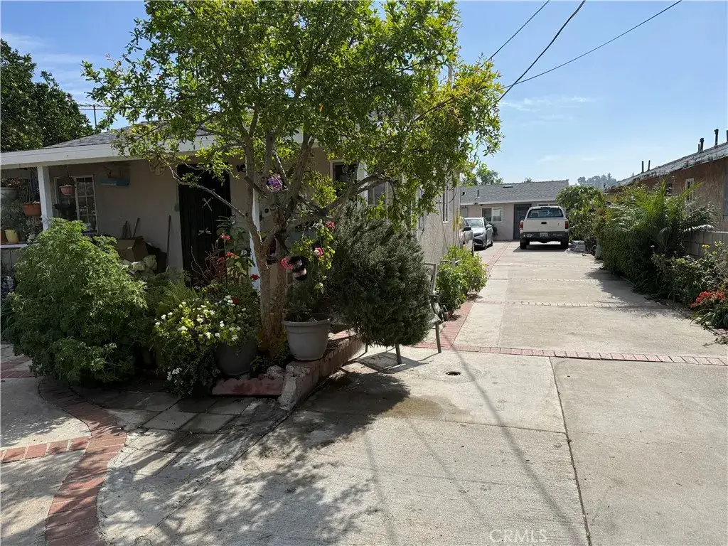 12872 Van Nuys Boulevard, Pacoima, CA 91331 - #1