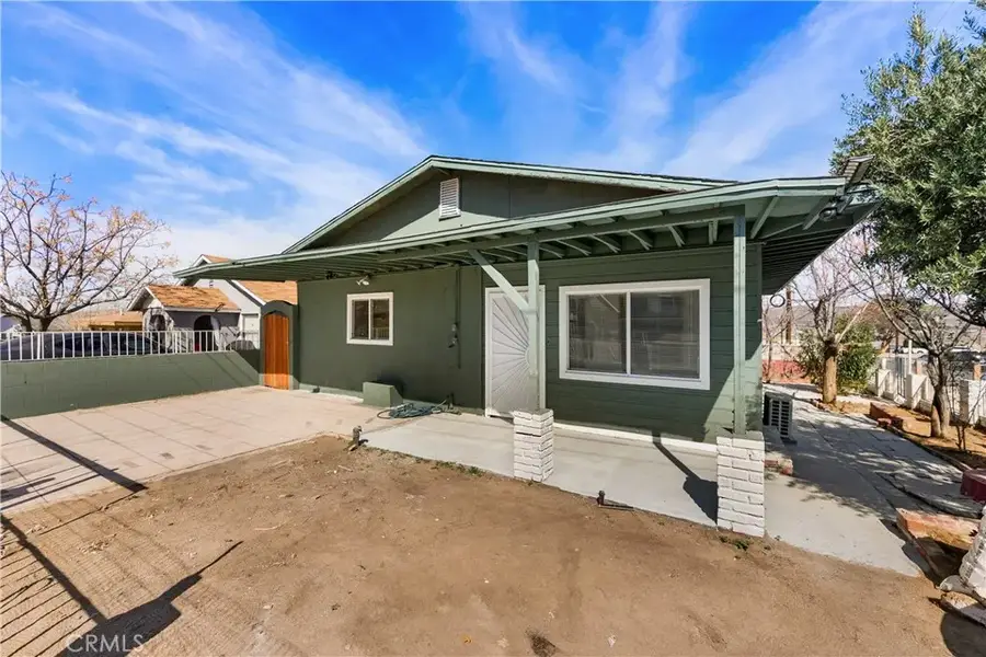 625 E Freedrick Street, Barstow, CA 92311 - #3