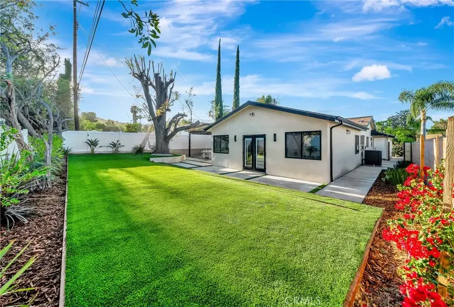 24250 Friar Street, Woodland Hills, CA 91367 - #3