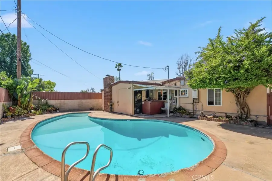 7946 Clearfield, Panorama City, CA 91402 - #2