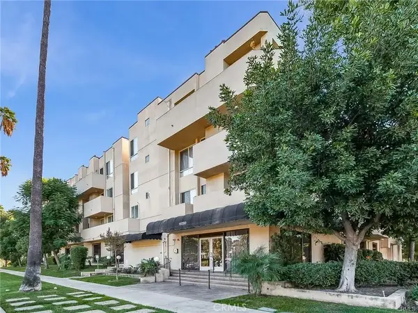 19350 Sherman, Reseda, CA 91335