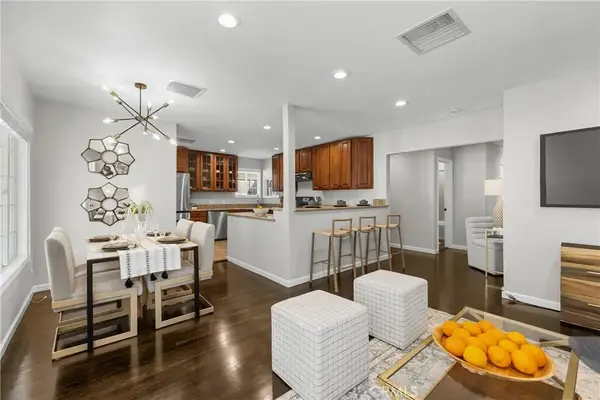 6737 Jellico, Lake Balboa, CA 91406