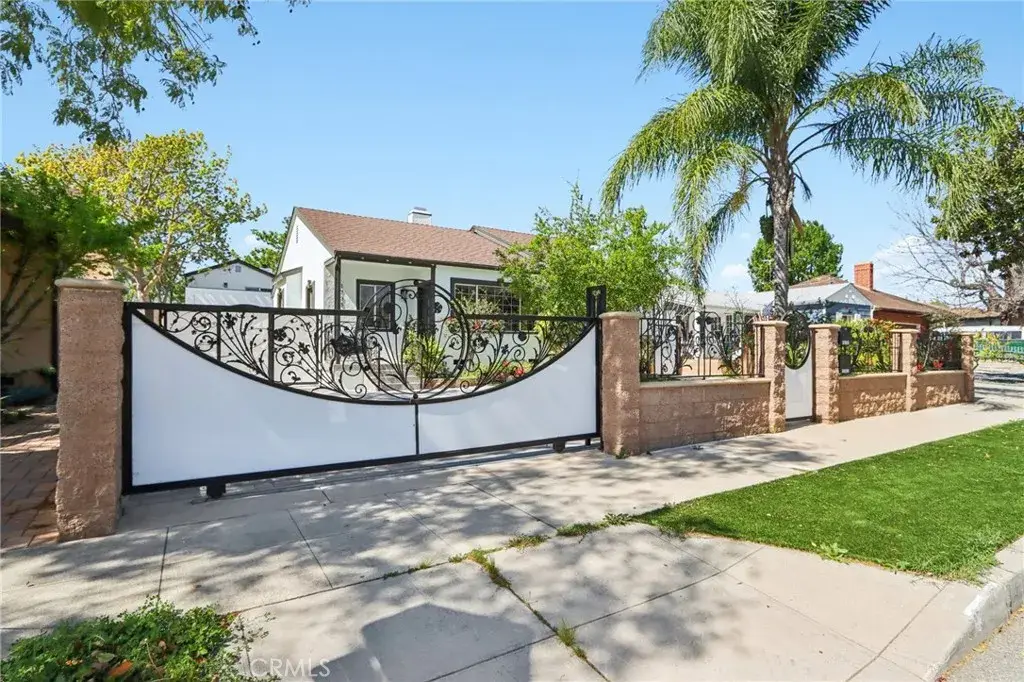 1735 N Lima Street, Burbank, CA 91505 - #1