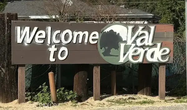 0 San Martinez, Val Verde, CA 91384