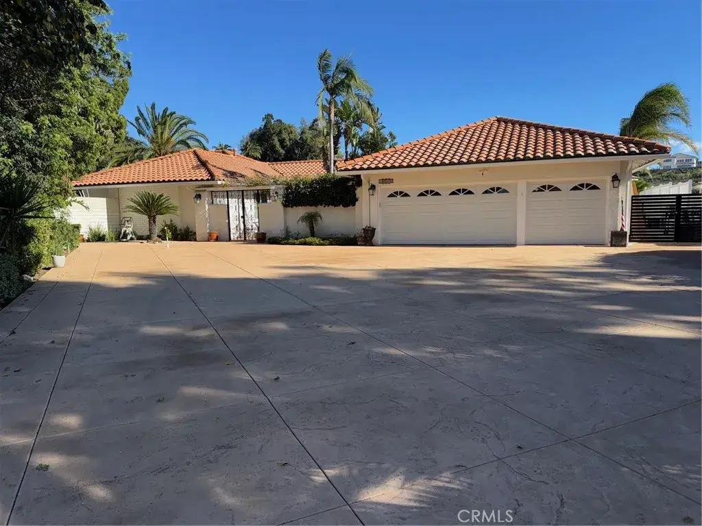 10565 Lubao, Chatsworth, CA 91311 - #1