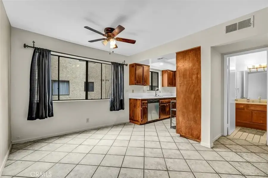 8750 Kester #31, Panorama City, CA 91402 - #3