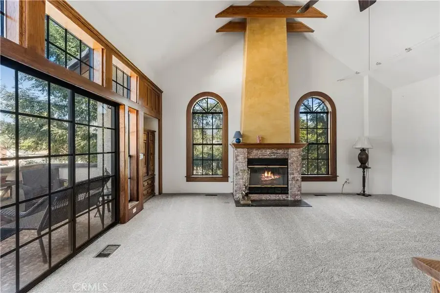10227 Parr Avenue, Sunland, CA 91040 - #2