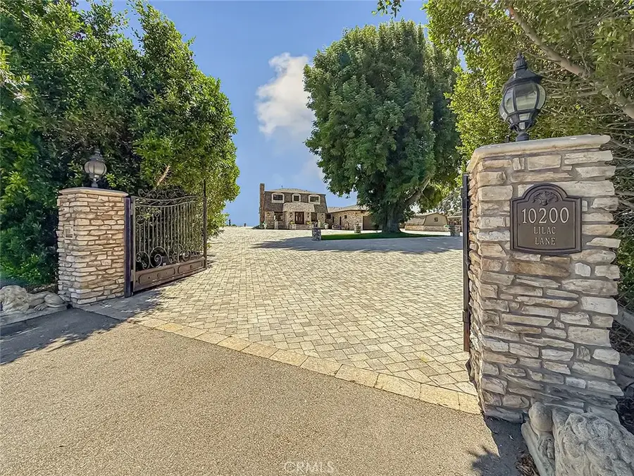 10200 Lilac, Chatsworth, CA 93063 - #3