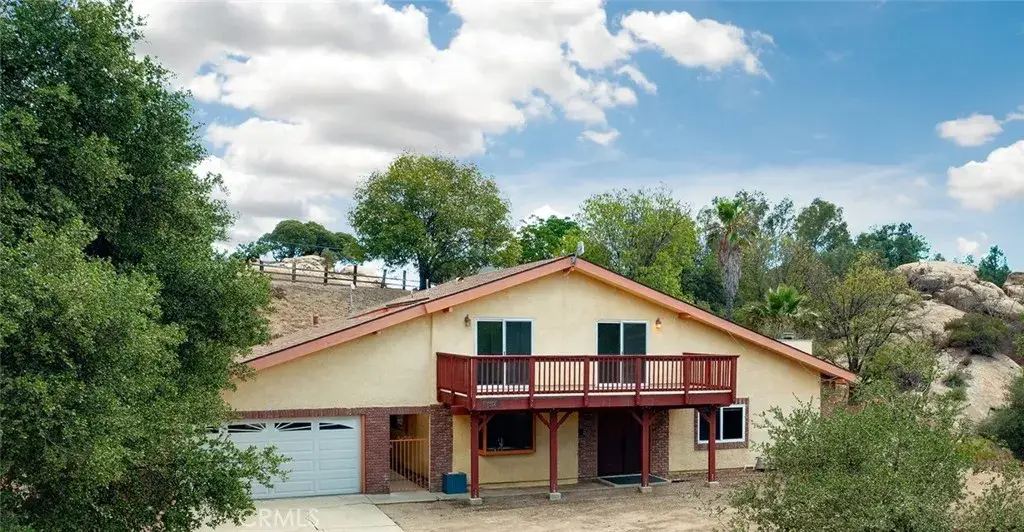 7254 Studio Road, Canoga Park, CA 91304 - #1
