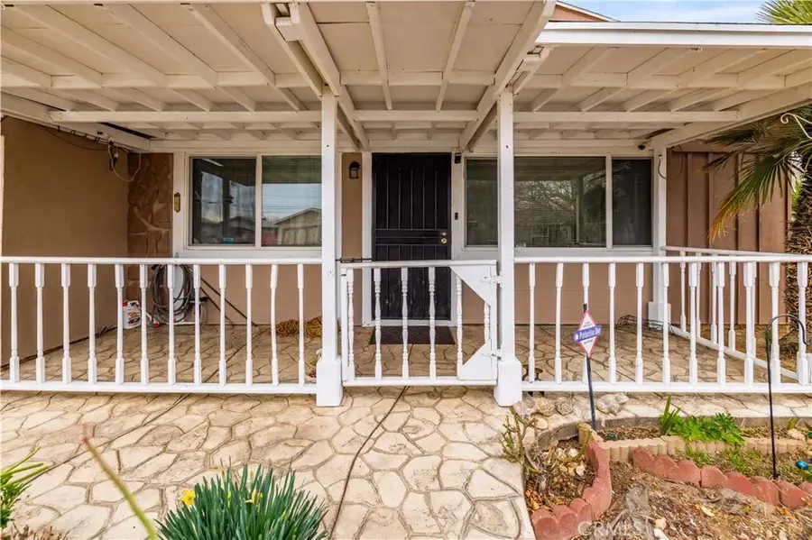 44213 Fenhold, Lancaster, CA 93535 - #2