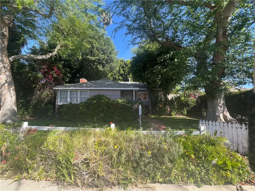 15419 Dickens, Sherman Oaks, CA 91403 - #1