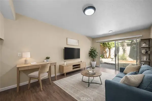 1517 E Garfield #40, Glendale, CA 91205