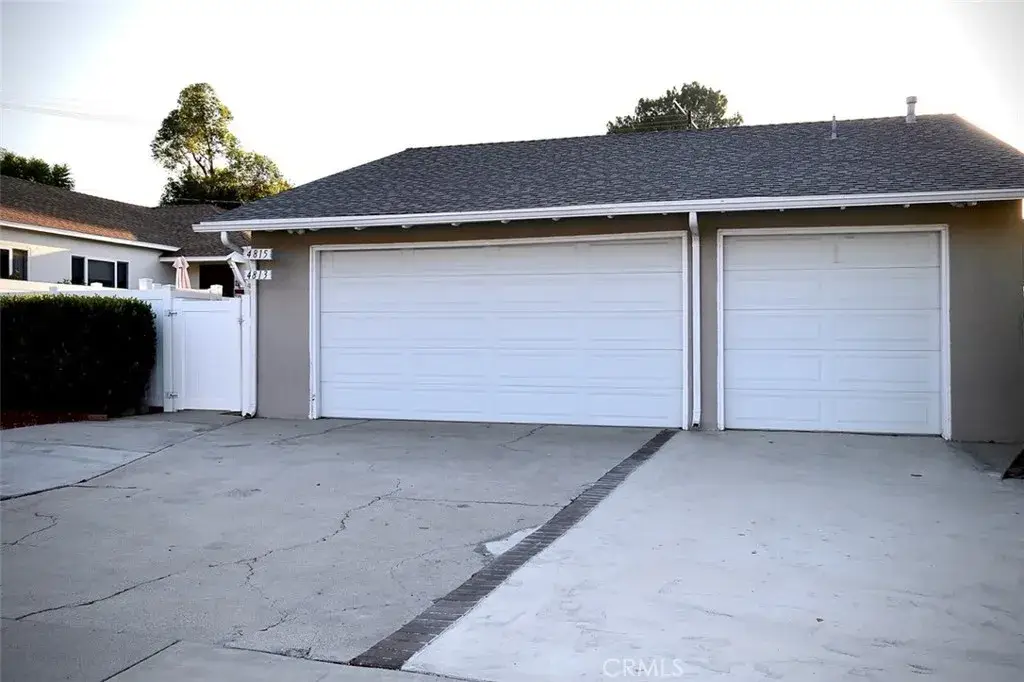 4813 Topanga Canyon, Woodland Hills, CA 91364 - #1