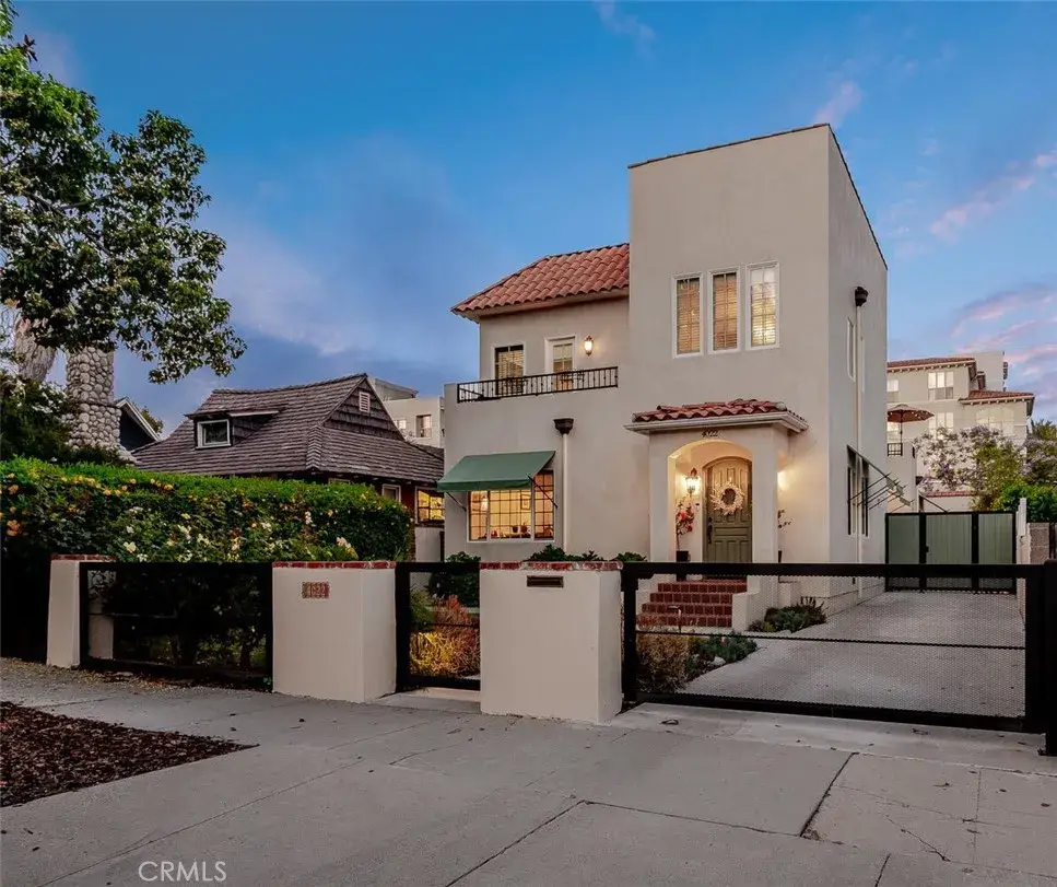 4022 Willowcrest Avenue, Studio City, CA 91604 - #1