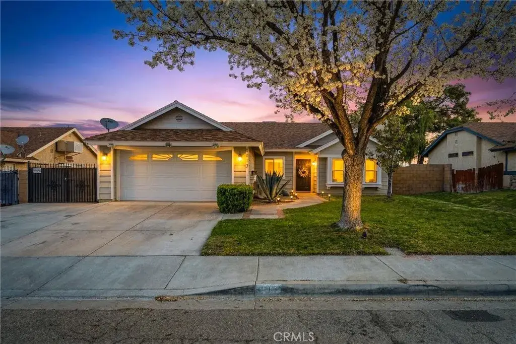 2017 W Avenue K10, Lancaster, CA 93536 - #1