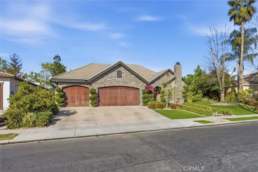 2103 Redmire St, Bakersfield, CA 93311 - #2