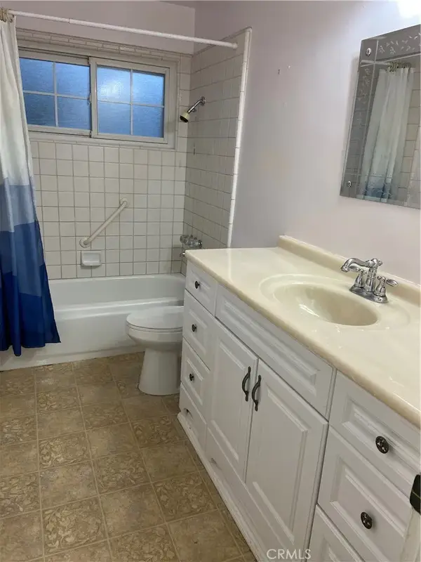 23837 Welby, West Hills, CA 91307