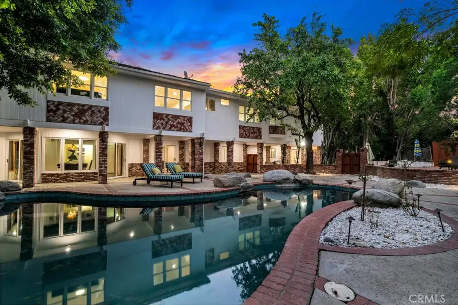 5025 Delita, Woodland Hills, CA 91364 - #2