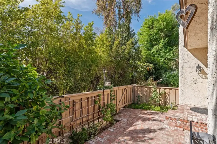 6121 Shoup Avenue #23, Woodland Hills, CA 91367 - #3
